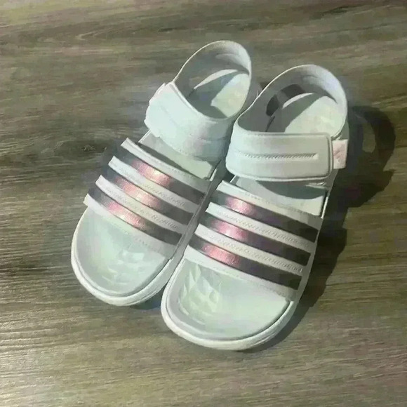 Adidas light Motion Sandals - Picture 1 of 4